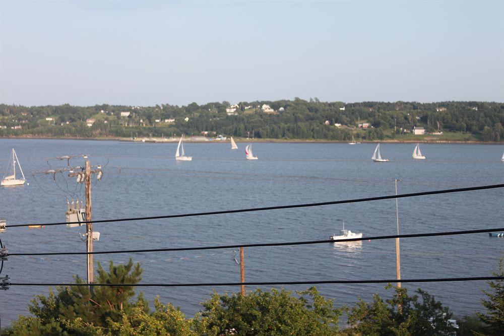 Dolan'S Inn & Suites Pictou Buitenkant foto